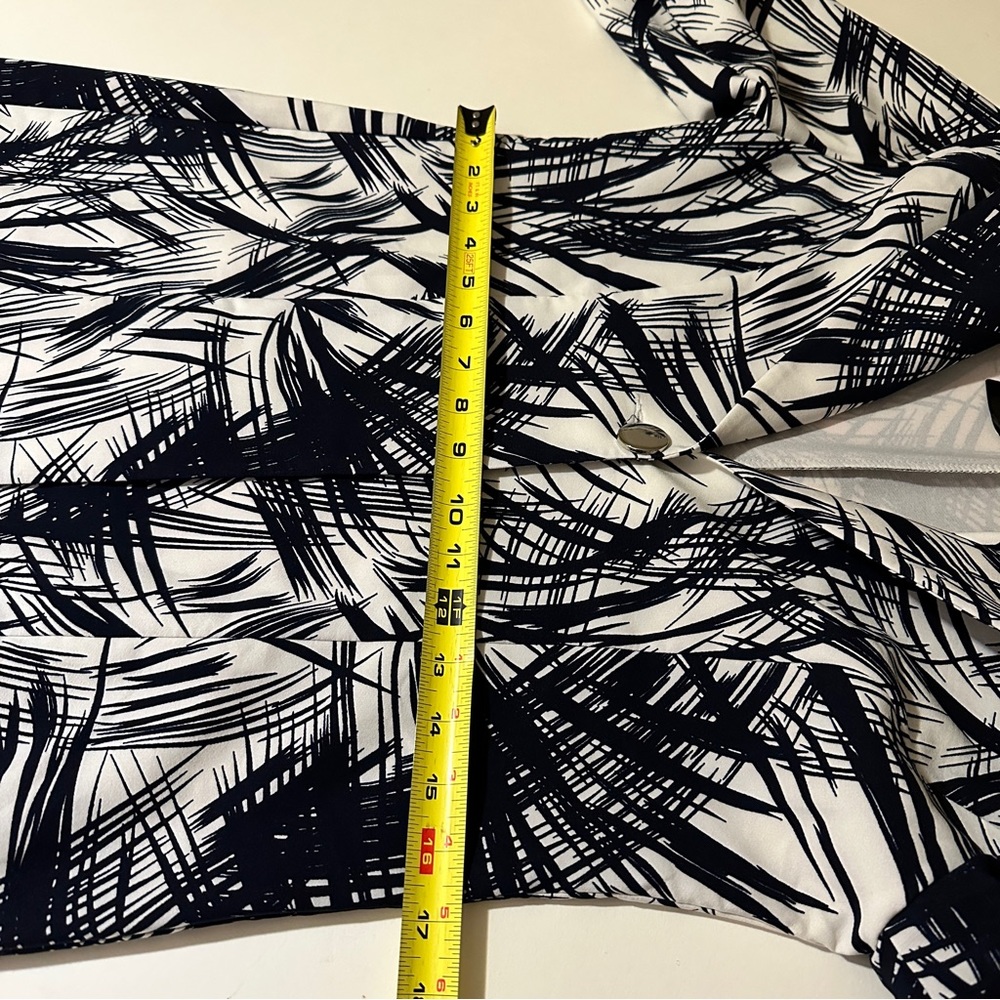 NWT Appleline Women's Cardigan Dress Long Sleeve Palm Print Black White Size 42 - Picture 4 of 11
